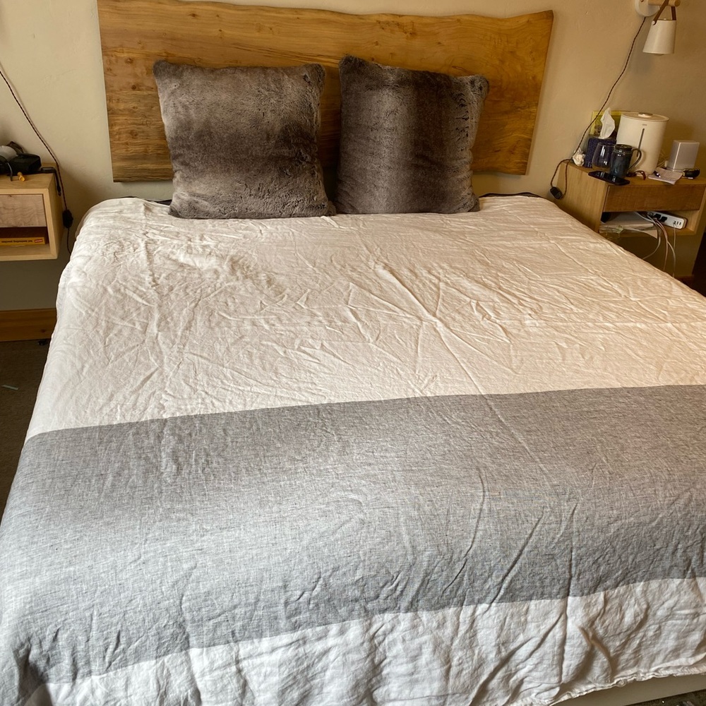 West elm linen king duvet cover only